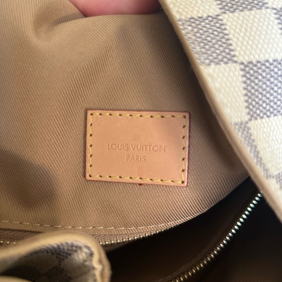 Louis Vuitton Graceful MM in Damien Azur - Picture 9 of 11